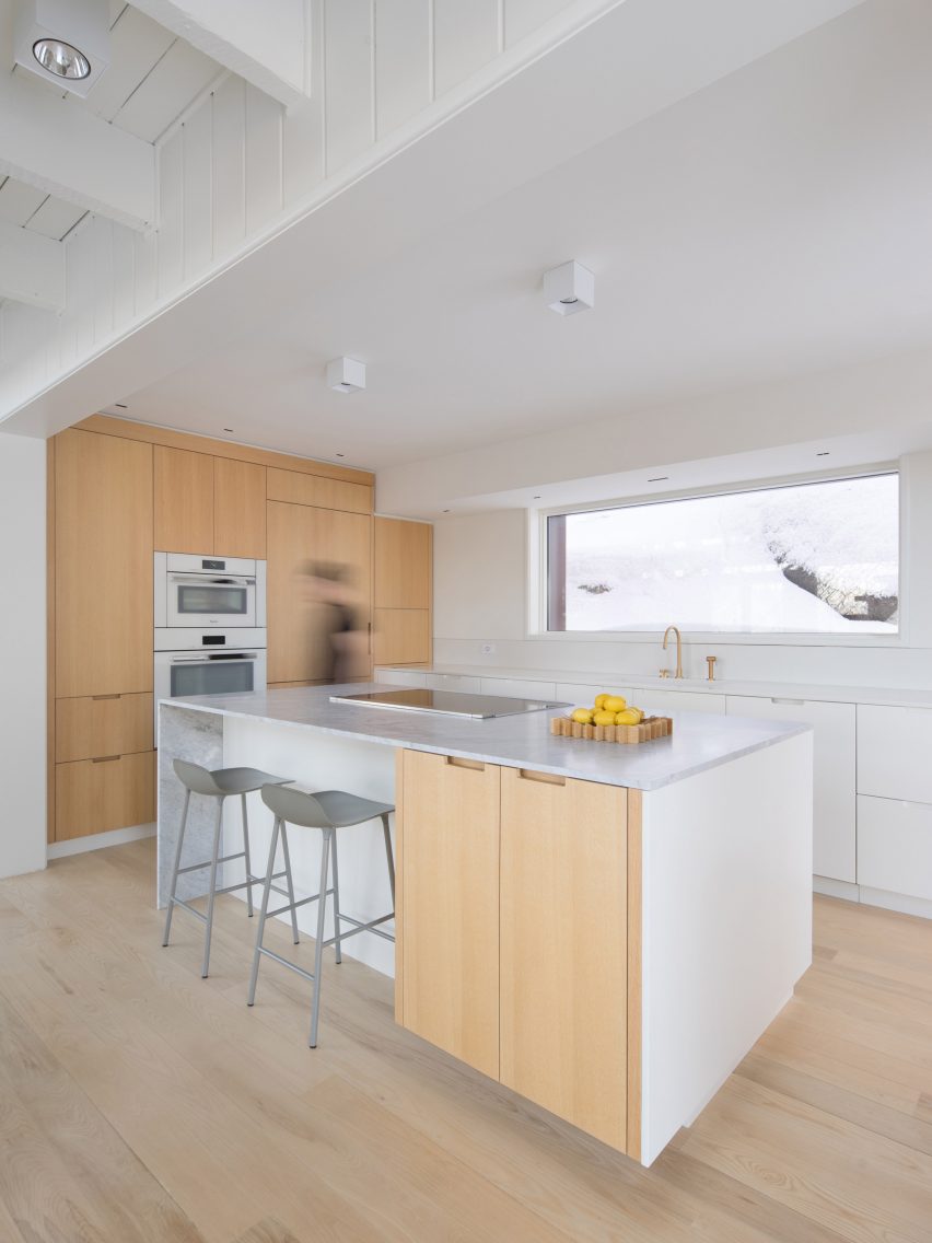 Re�sidence Maribou by Alain Carle Architecte